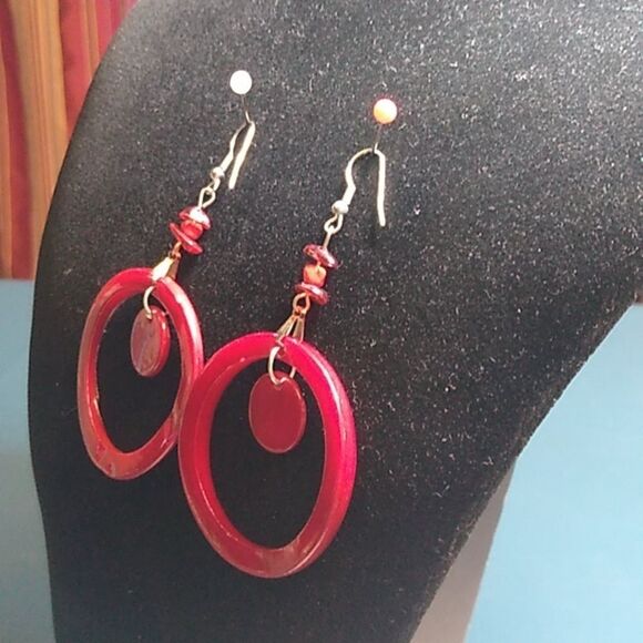 Elegant Candy Apple Red Hoop Earrings Silver Tone Metal Bold and Fun - Picture 2 of 5
